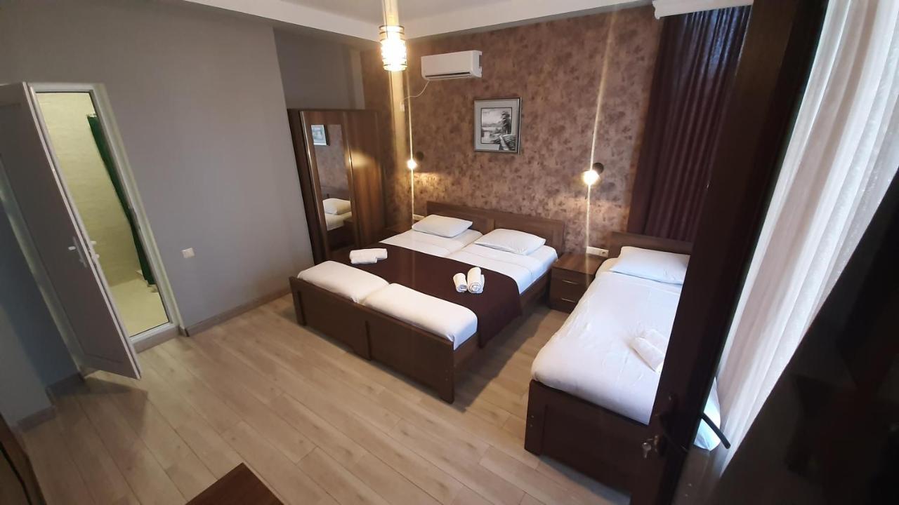 Balu Hotel Koboeleti Buitenkant foto