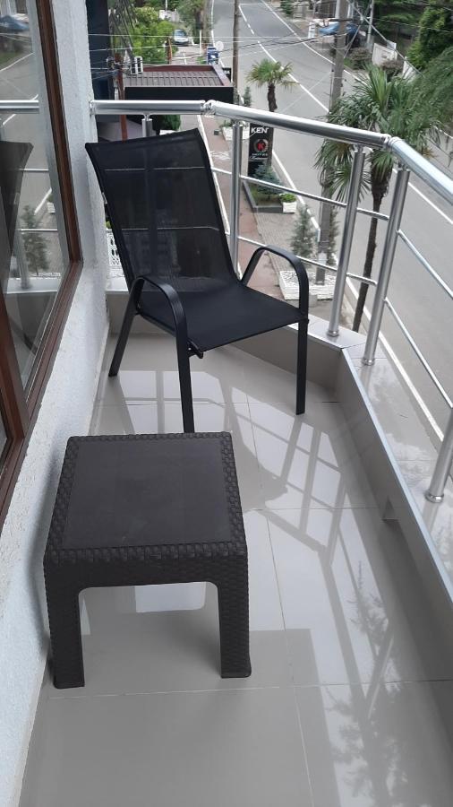 Balu Hotel Koboeleti Buitenkant foto