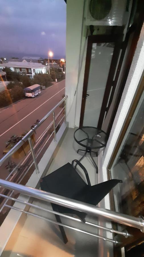 Balu Hotel Koboeleti Buitenkant foto