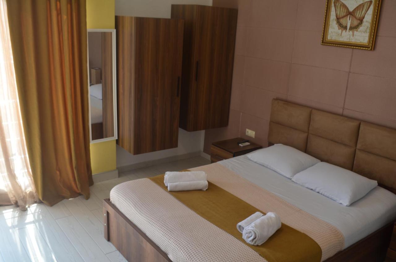Balu Hotel Koboeleti Buitenkant foto