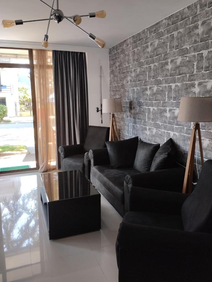 Balu Hotel Koboeleti Buitenkant foto