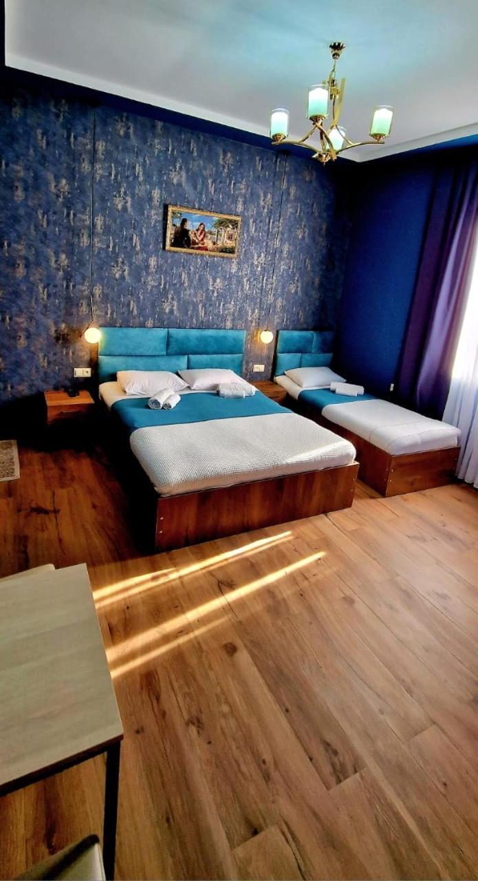 Balu Hotel Koboeleti Buitenkant foto