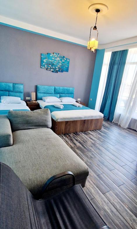 Balu Hotel Koboeleti Buitenkant foto